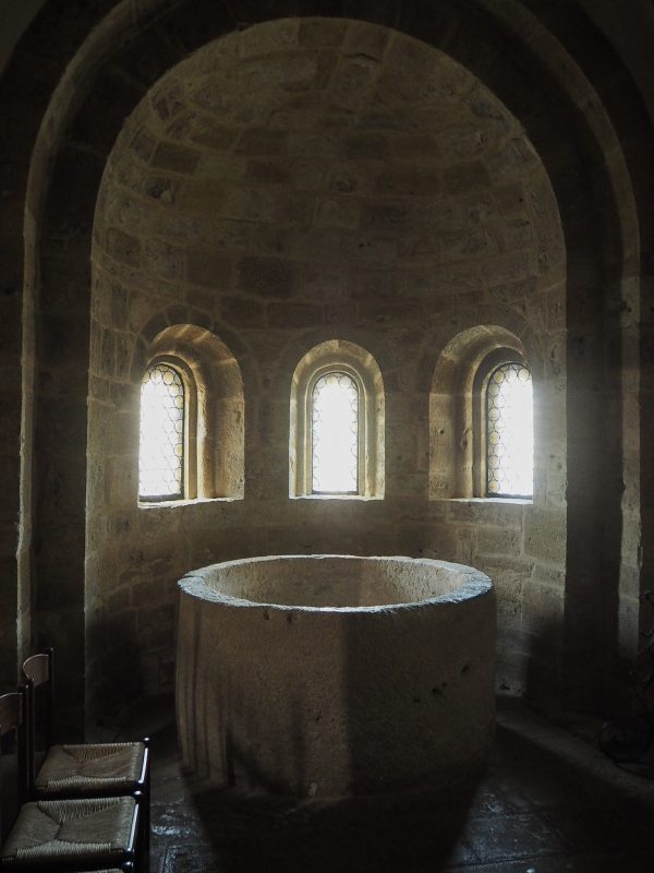 Fonte battesimale VII secolo Chiesa Santa Maria Assunta Castell'Arquato