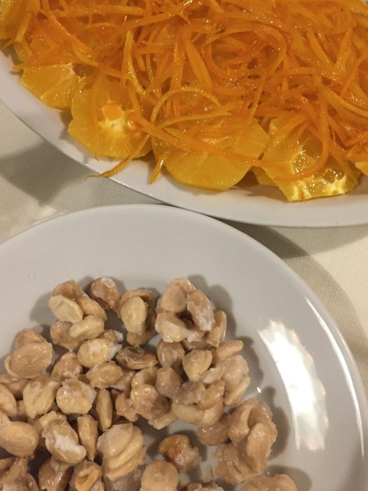 Mandorle atterrate dolce tipico pugliese Cisternino