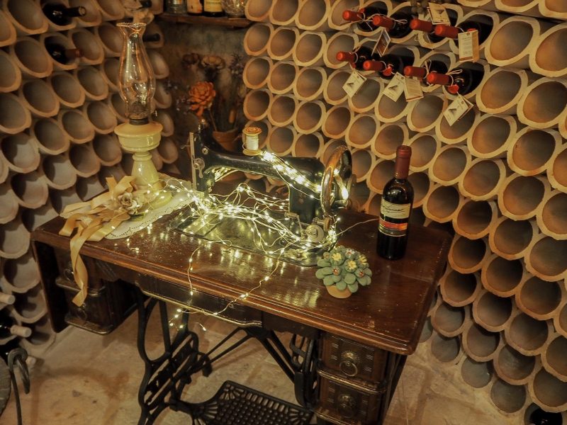 Cantina vini Taverna della Torre Cisternino roccia normanno sveva