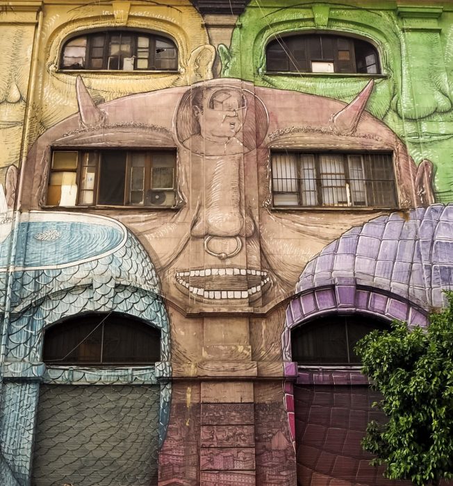Street art a Roma Ostiense firmato Blu