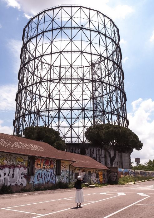 Gazometro Ostiense Roma archeologia industriale struttura acciaio street photography