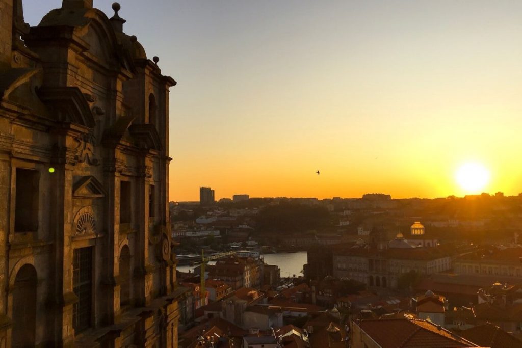 Immagine evidenza cosa vedere a Porto