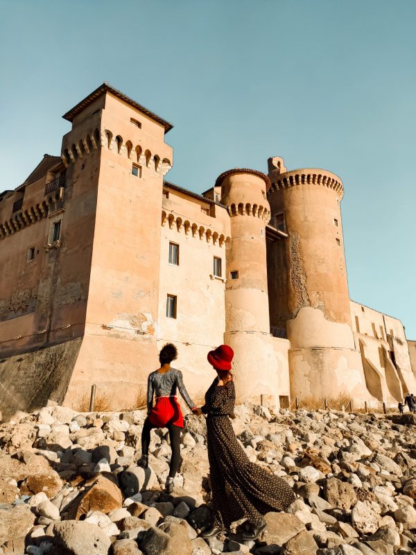 Castello di Santa Severa Unadonnaalcontrario IG