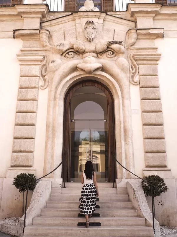 roma segreta casa dei mostri